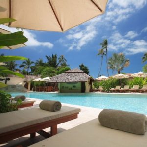 resort pool and lounge chairs