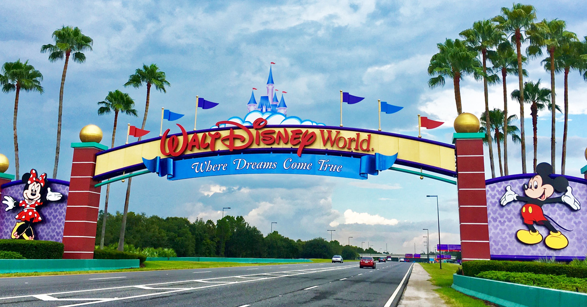 Walt Disney World arch over roadway at entrance to Disney World property