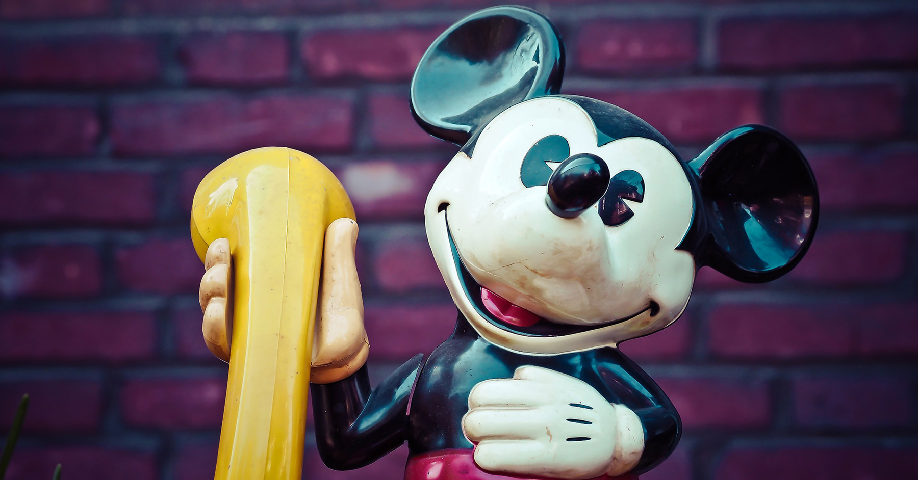 Mickey Mouse telephone